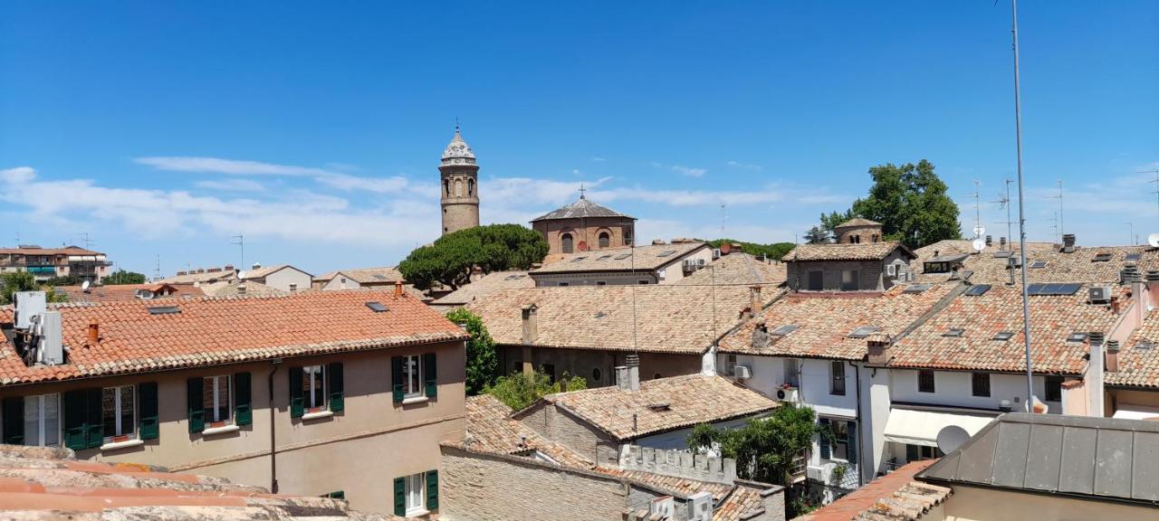 Corte Cavour. Una Mansarda Nel Cuore Della Citta Ravenna Dış mekan fotoğraf