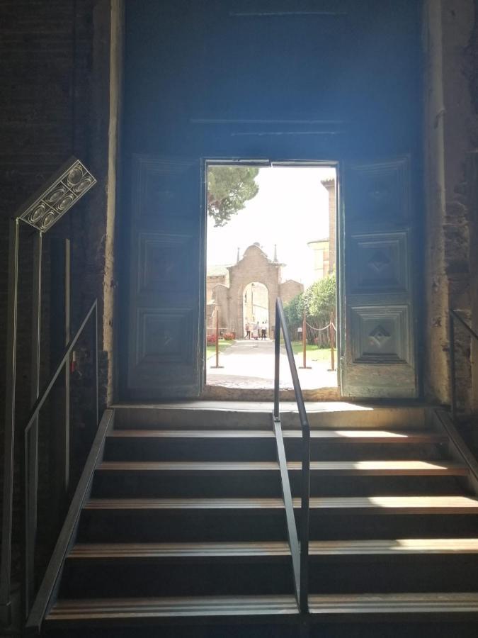 Corte Cavour. Una Mansarda Nel Cuore Della Citta Ravenna Dış mekan fotoğraf