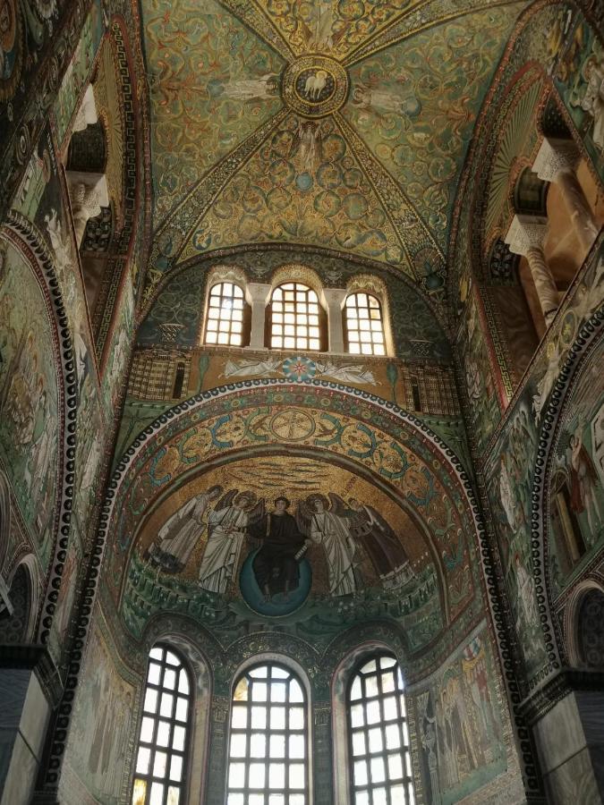 Corte Cavour. Una Mansarda Nel Cuore Della Citta Ravenna Dış mekan fotoğraf