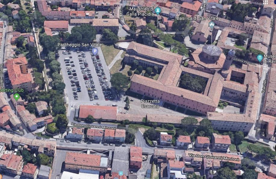 Corte Cavour. Una Mansarda Nel Cuore Della Citta Ravenna Dış mekan fotoğraf
